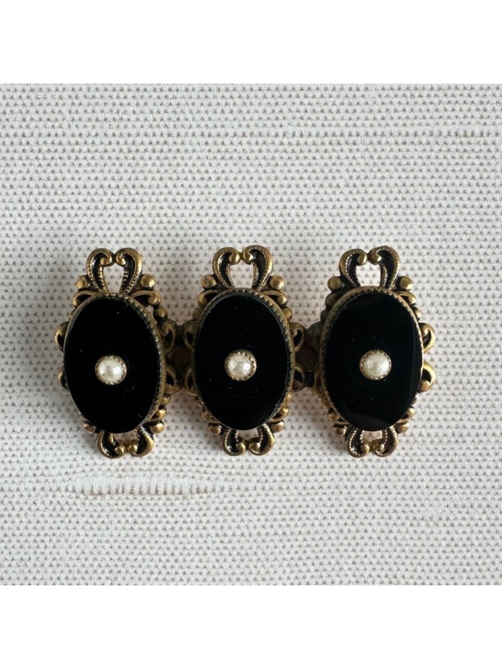 1940s Victorian Revival Black Glass Bar Brooch Pearl Centers Gold Tone
